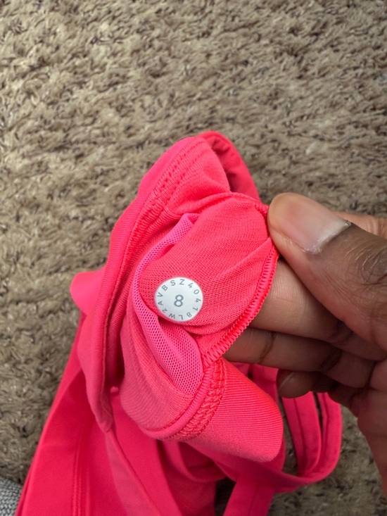 Lululemon Women’s Neon Coral Pink Time To Sweat Sports Bra Size 8 - Picture 7 of 7